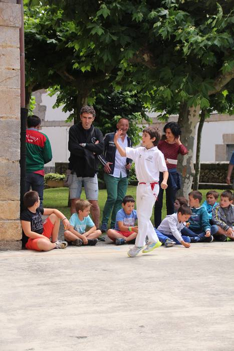 Tradizioa mantentzeko soka 105 1498747230107