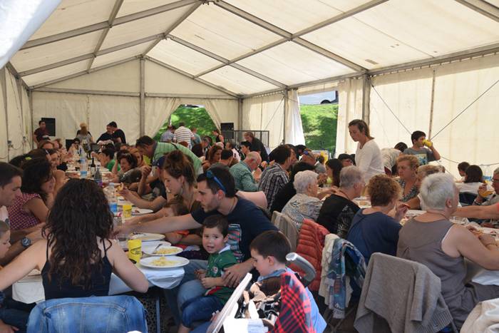 Larramendiko Txerri Festa 4 1506176481312