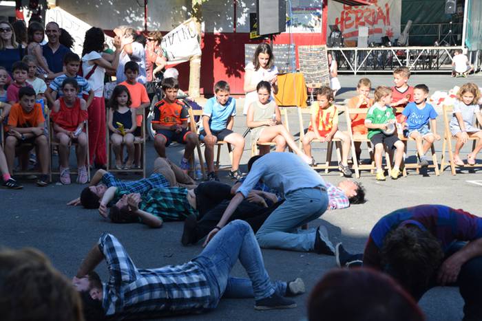 Amaitu da festa Anoetan 12 1497808878686