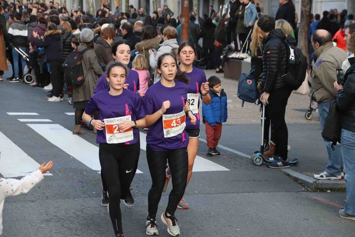 Uzturreko gurutzea lapurtu z 157 1577814030892