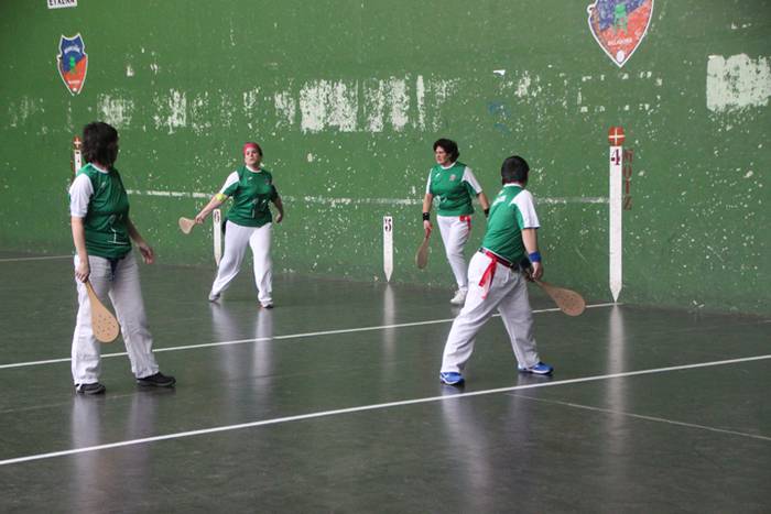 Behar Zana Emakumeen Pala Tx 3 1520711058718