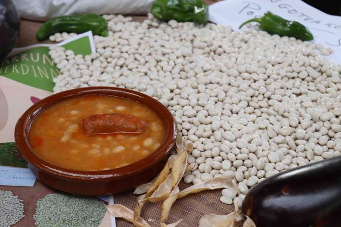 Sari guztiak banatu dituzte, 24 1667751724001