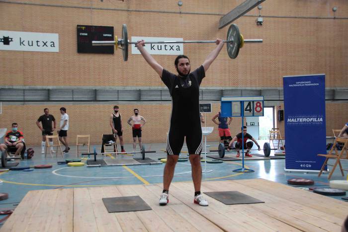 Susana Davila eta Mikel Alva 40 1619708684756