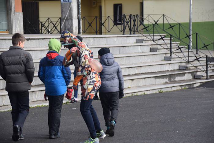 Euskaraz abestu, margotu, jo 31 1512313109050