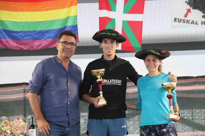 Elena Silvestre eta Xabier L 78 1567672461043