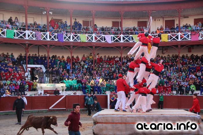 ostegun gizena 2016 zezen plaza 90 1454608289149