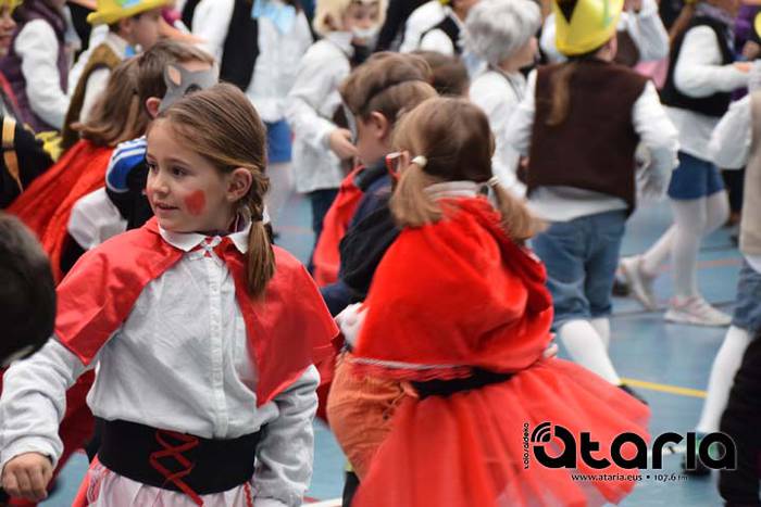 Ikastetxeetan ere inauteriek 112 1518102513983