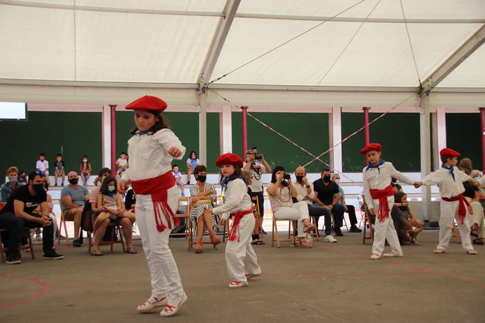 dantzarien saioa berastegi 14 1628437235627