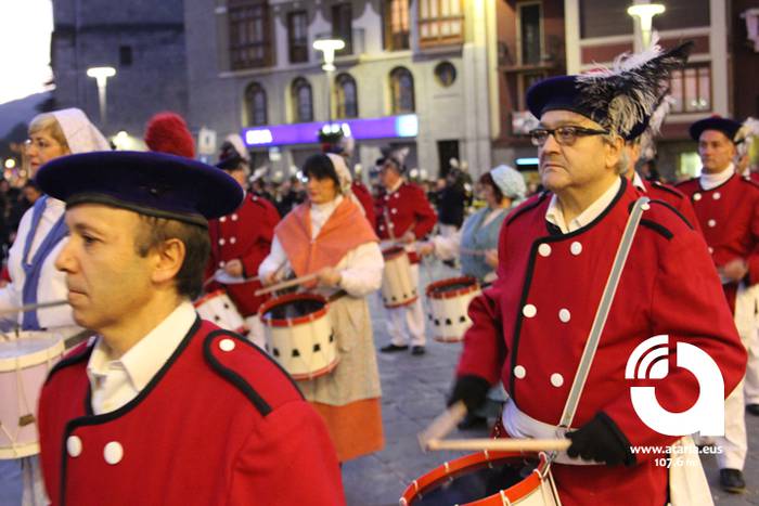 Helduak danborrei eraginez 15 1488049845208