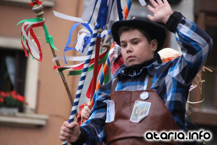 Zaldunita bezperako haur danborrada 129 1454785376862