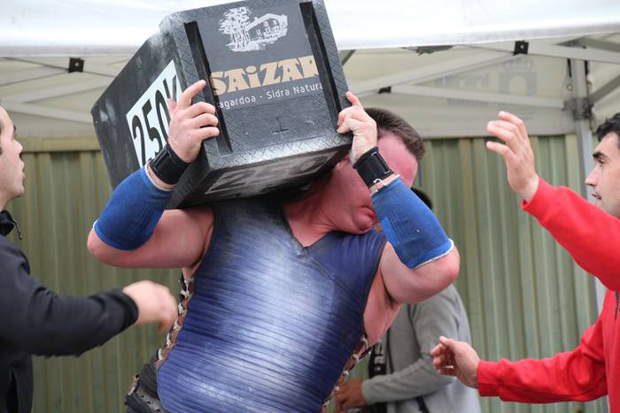 Euripean ere festa aurrera 8 1474824486813