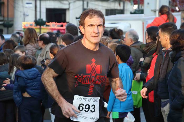 Uzturreko gurutzea lapurtu z 129 1577813990866