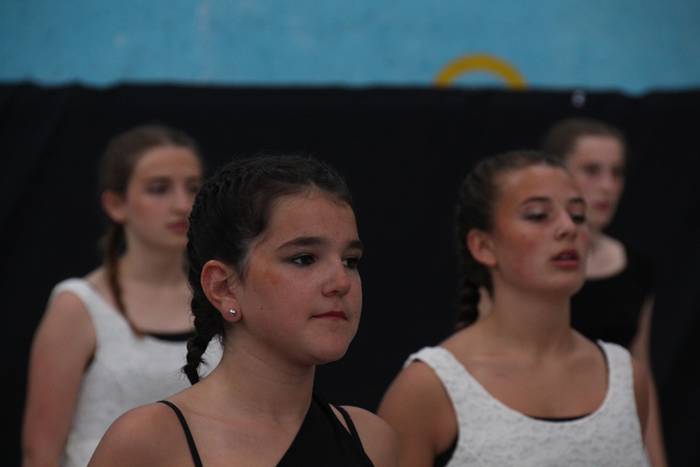 HERNIALDEKO ANDRA MARI JAIAK 3 1502819871463