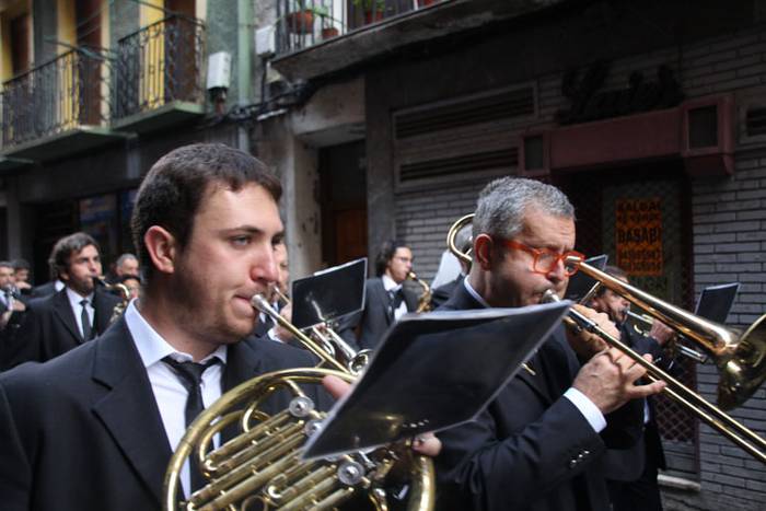 Lizarrez apaindutako kaleeta 25 1498311301877