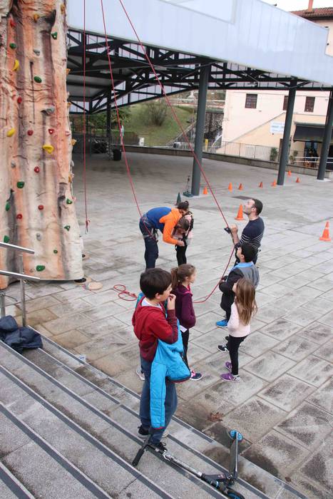 Gau Krosaren aurretik umeak protagonista 52 1544893330894