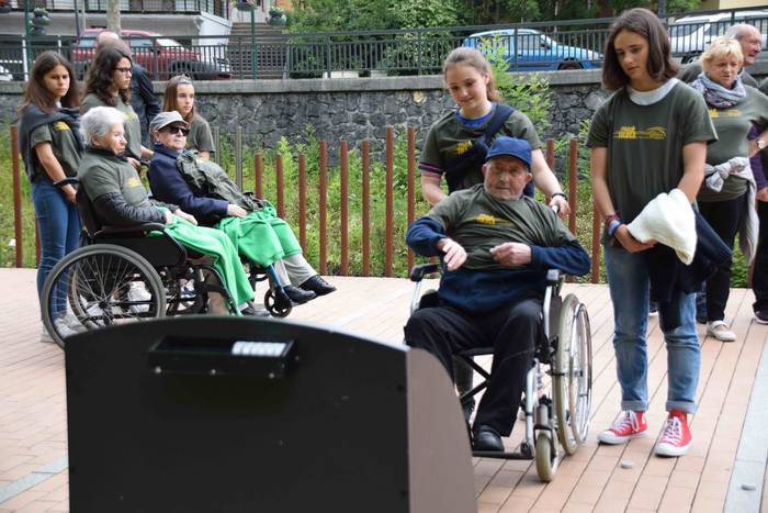 Haur eta helduen arteko II.  66 1560343271596