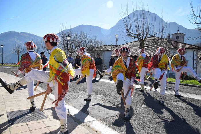 Makila hotsak Txindokipekoak 23 1582460904544