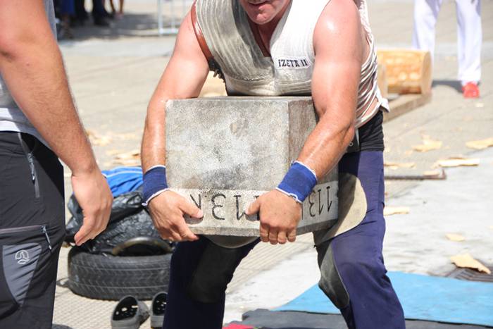 Mozorrorik onena, erakustald 30 1503590924443