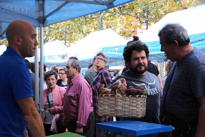 5.000 kilo txanpinoi saltsan 38 1571486550586