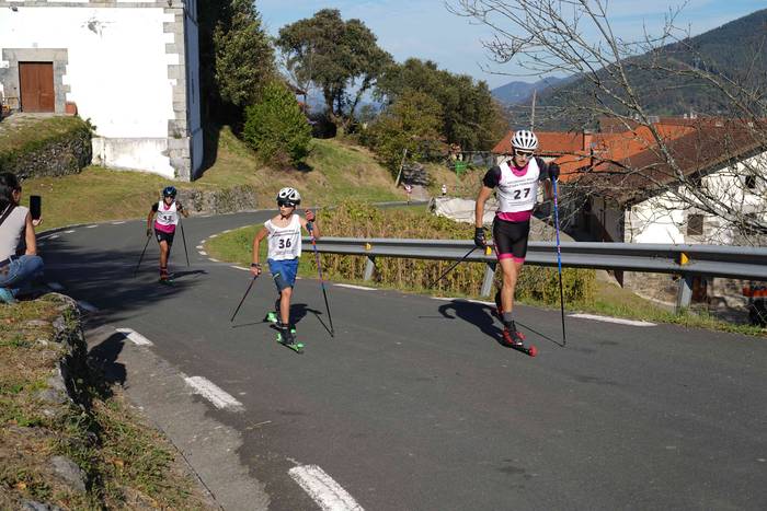 24. Hernialdeko Rollerski Ig 16 1760802662286