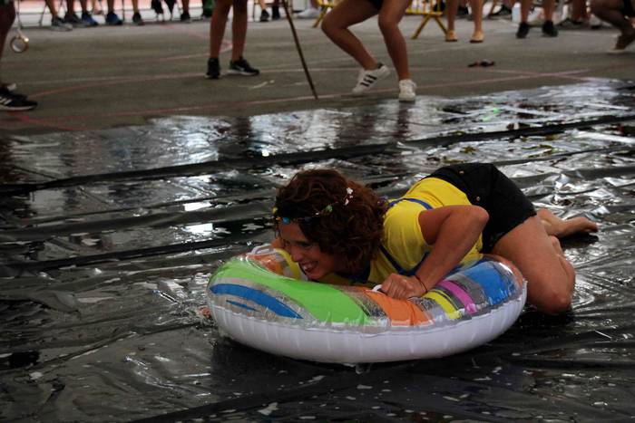 Lotsak ez du lekurik salontz 13 1565373541415