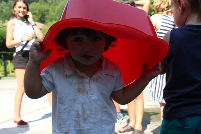 Festak hastearekin batera, j 26 1502727382529