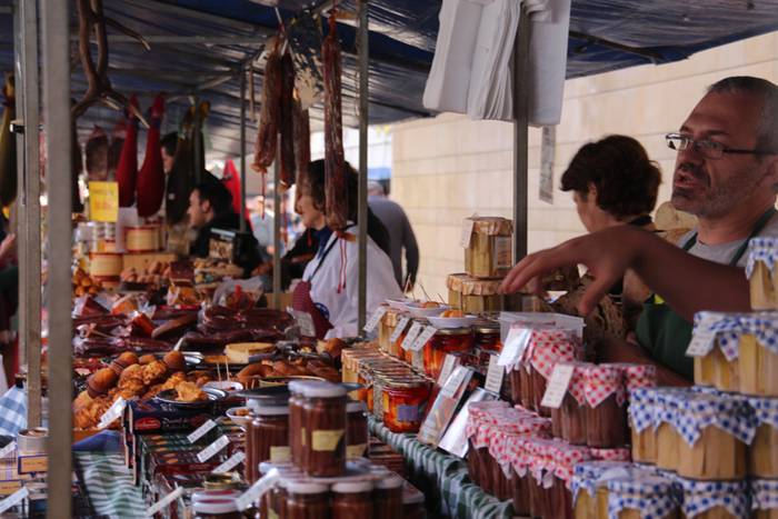 Tolosa Gabonetako Azoka berezia 2015 9 1450532615770