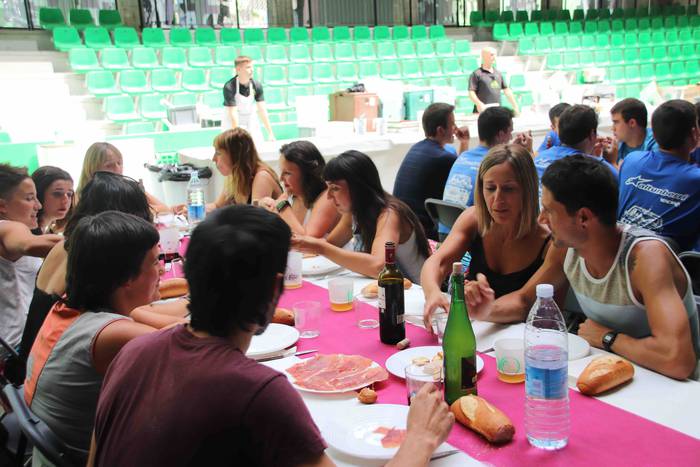 Bazkaldu ere frontoian egite 10 1566484653995