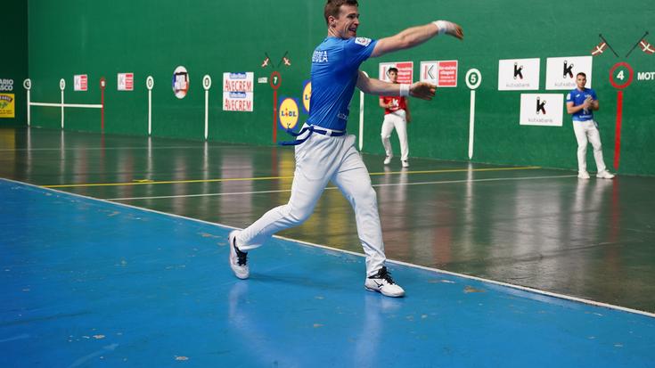 Artolak Altuna III.ari irabazi eta aurrea hartu dio sailkapenean