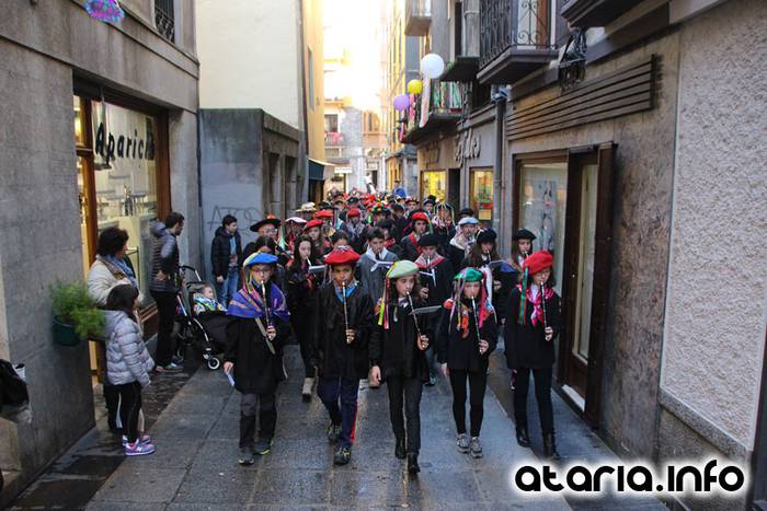 Ozenki Txistulari Taldea 2016 8 1454678380043