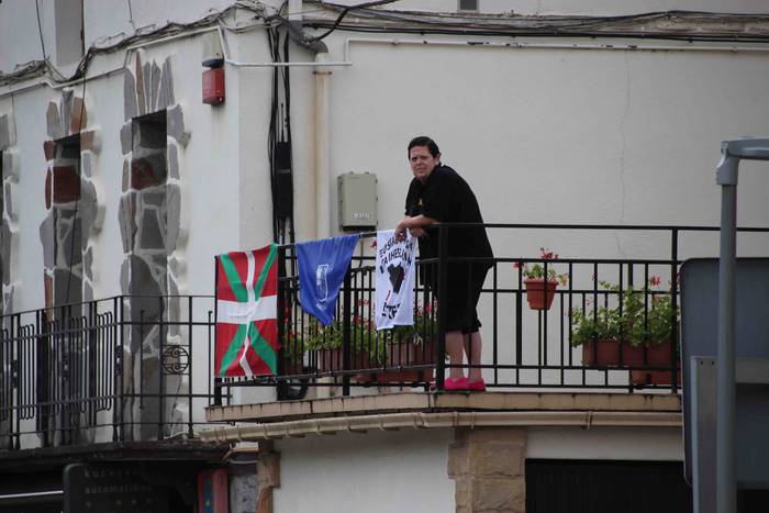 Bi suziri eta bi txistulari 24 1597052745197