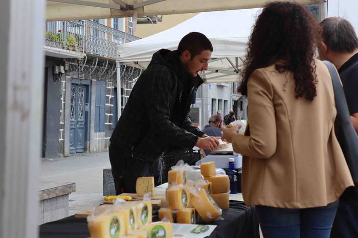 Lehen azoka ekologikoa egin  20 1635685252715