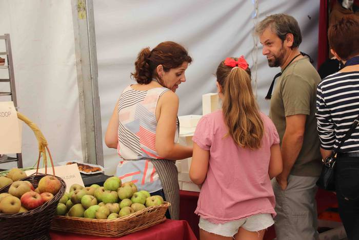 Jendetza elkartu du Asteasuk 3 1569763892972