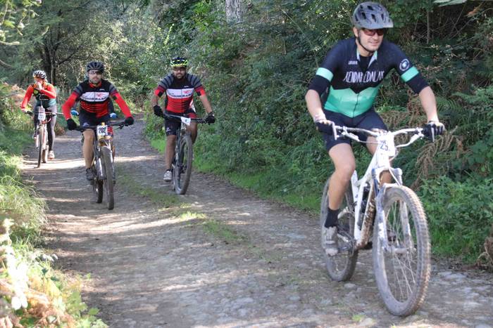 Irrintzi Txirrindularitza El 28 1633182224327