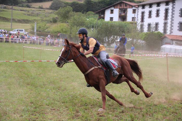 Zaldiak lasterka, gazteak desafioan 86 1472407140698