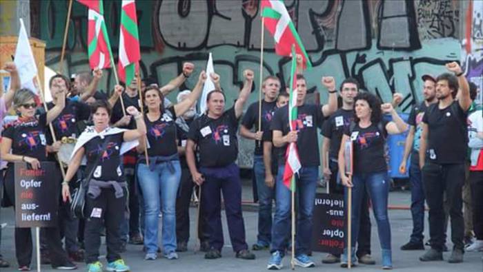 Bernan Txapartegirekiko elkartasun olatua 3 1474878246031