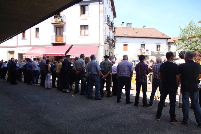 Idi erakustaldia Asteasuko p 33 1494859990865