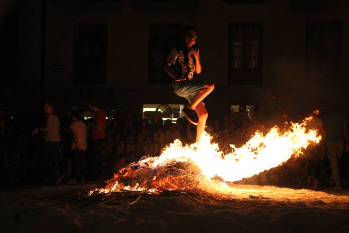 Salto bat, desio bat 70 1498259385947