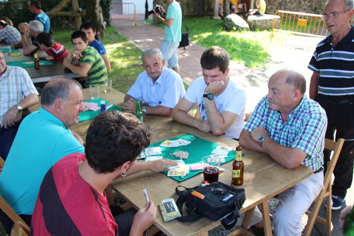 Erregeen bila, Larraulen 1 1470241155719