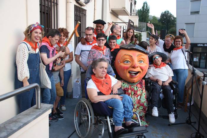 Zizurkilgo Jaiak, txupinazoa 5 1662577545105