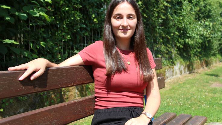 «Zenbait ahoskera artifizialak egiten zaizkio hiztunari»