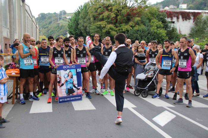 Ibon Gonzalez omendu dute, l 6 1570893377879