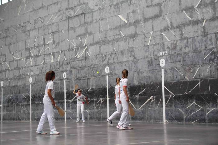 Gaur, frontisa festaleku 33 1565436490419