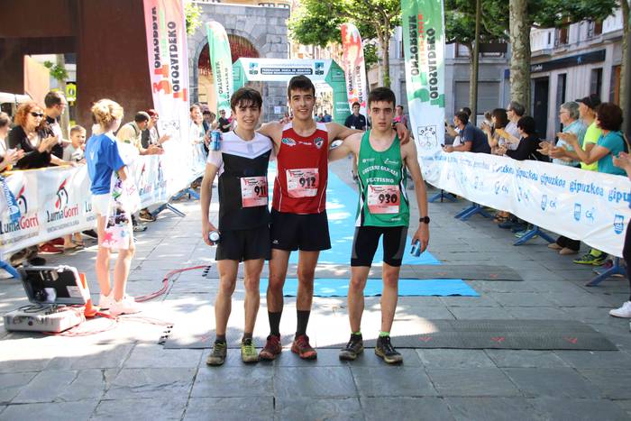 Helmuga, gazteen lasterketa  10 1560693939636