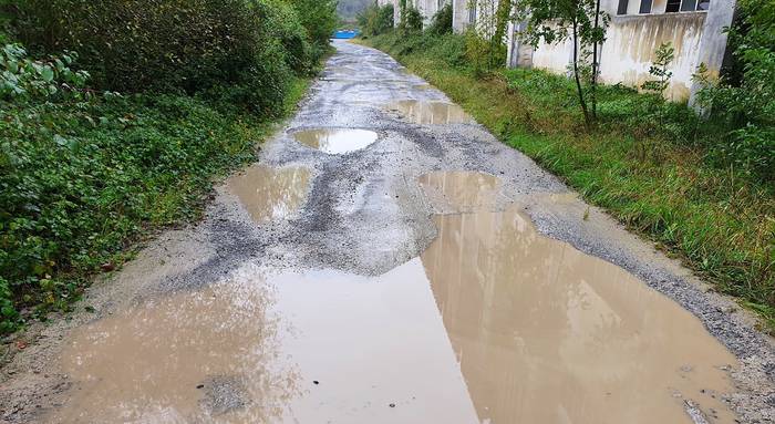 Asfaltatze lanak egin dira SACEM industrigunean