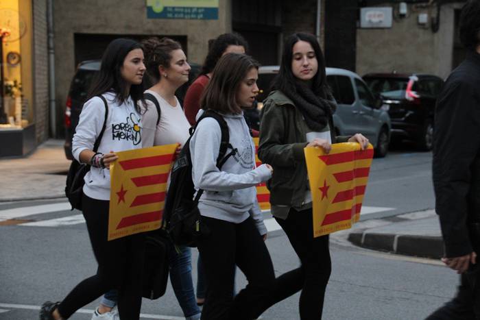 Elkartasuna  gainezka 18 1507057217030