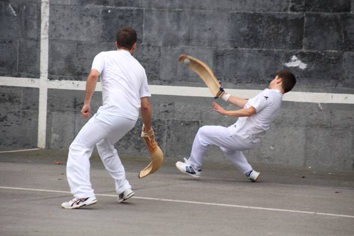 ENRIQUE ABRIL TXAPELKETA 201 10 1504445413170