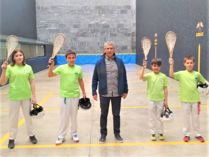 Maiza-Lopetegi eta Zabalegi-Isasa Xare  Txapeldunak,  Iruran