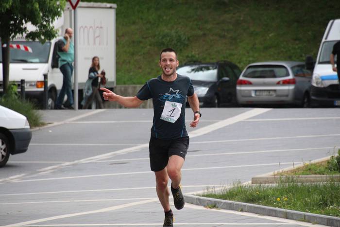 Uzturre igoera lasterketa 2016 13 1465654766059