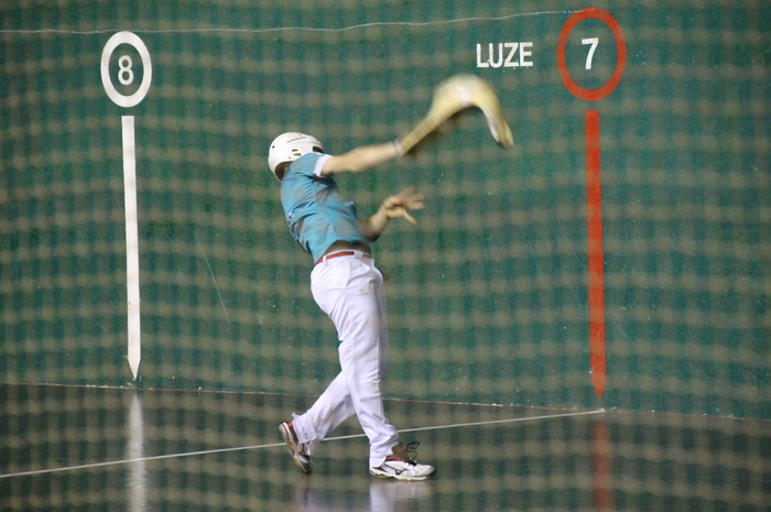 Xixterak abiaduraz blai, eta alai 10 1480789928792